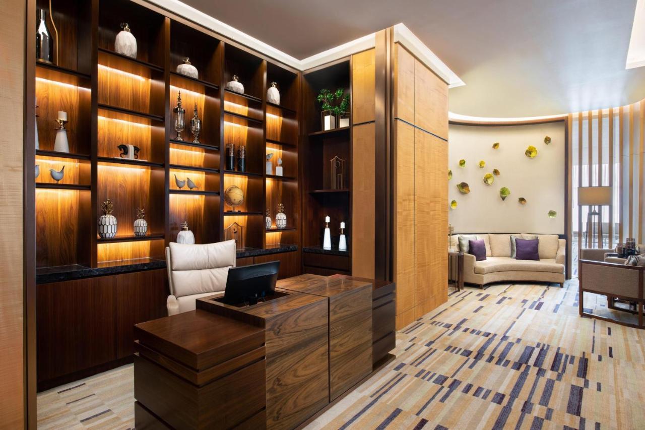 The Westin ג'קרטה מראה חיצוני תמונה