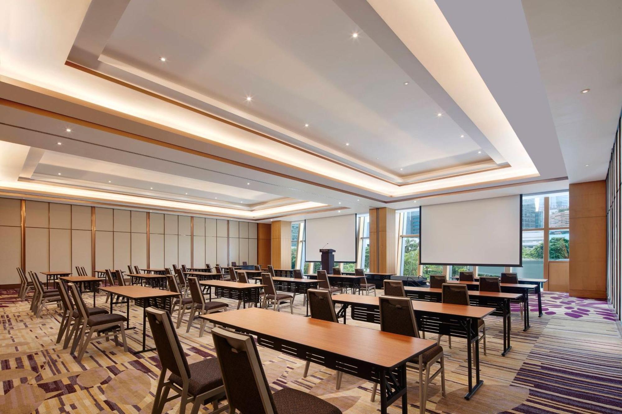 The Westin ג'קרטה מראה חיצוני תמונה